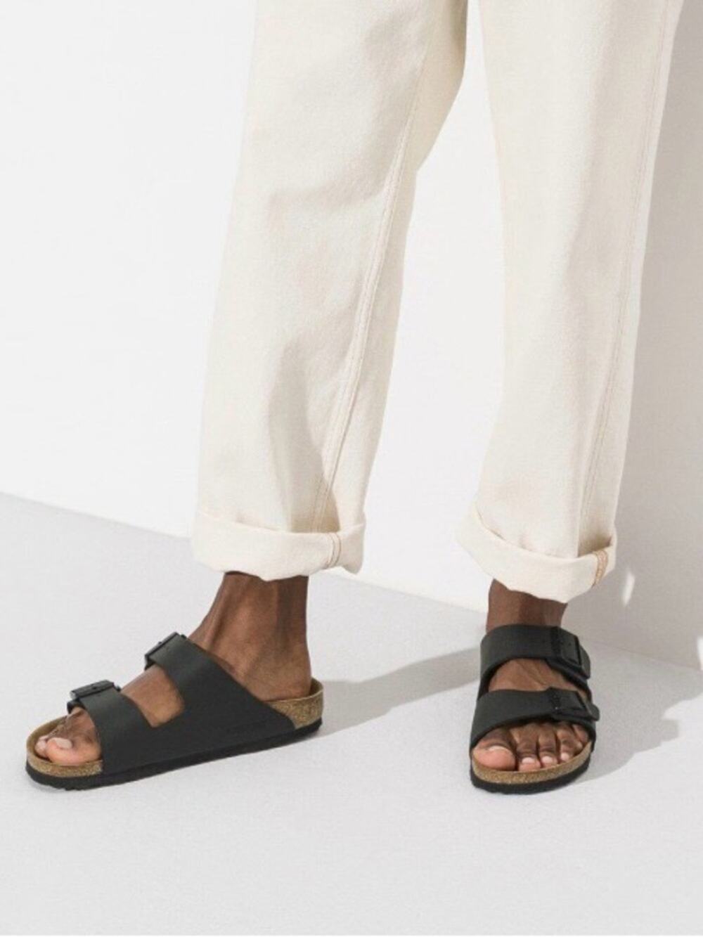 BIRKENSTOCK Arizona Men's Sz 10 Black Leather Two-Strap Sandals Cork Footbed